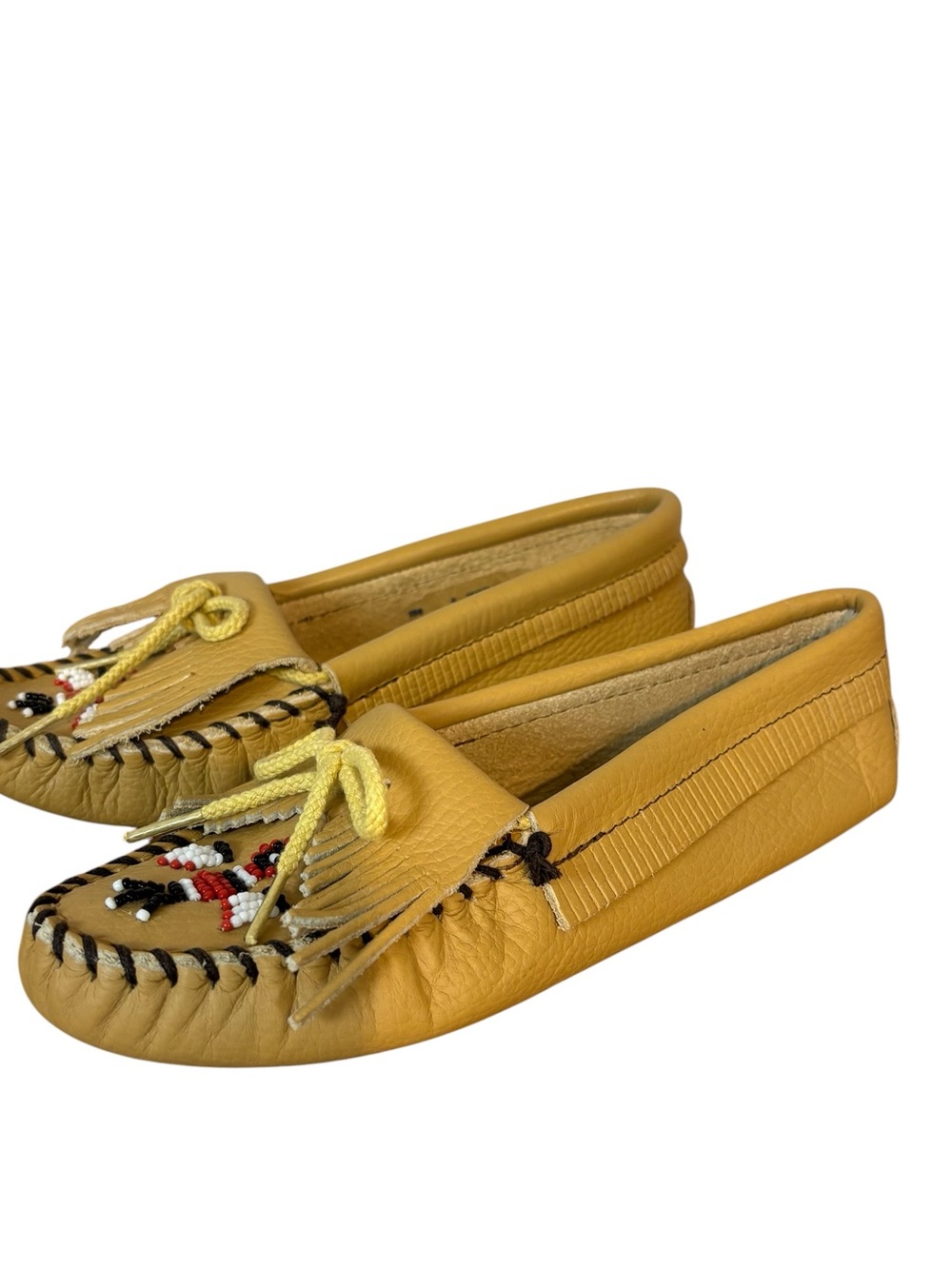 Minnetonka Thunderbird Animikii Moccasin Flat shoes Tan leather women’s size 5